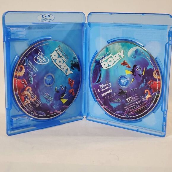 Finding Dory Blu-ray • DVD - Picture 2 of 3